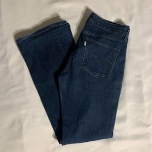 Women’s Levi”s bootcut size 10R/30